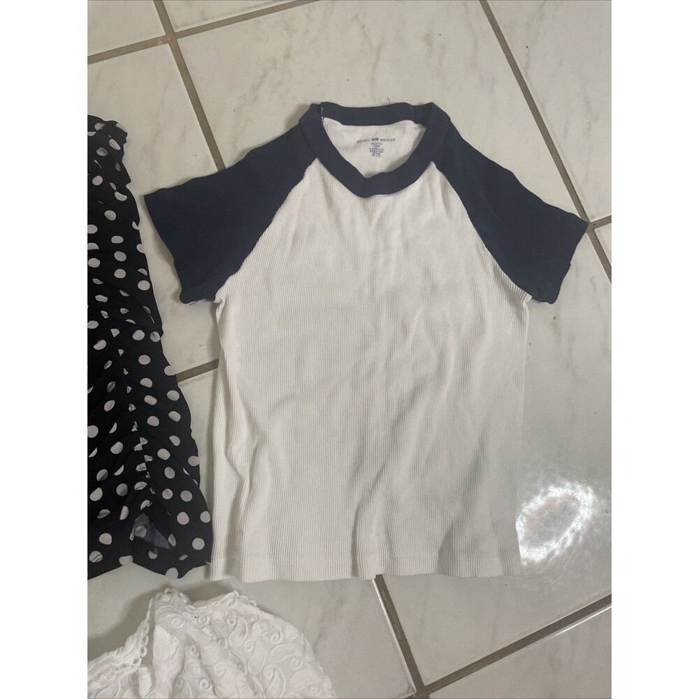 Crop Top Bundle Lot of 5 Women’s Tops Size S - Picture 6 of 6